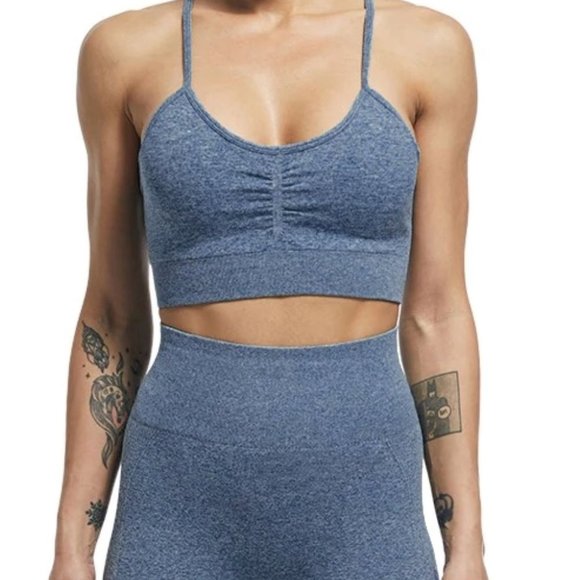 COPY - Women's Yoga Bra with Removable Pads - Picture 5 of 5